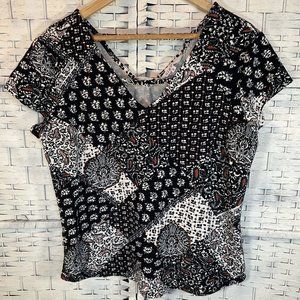 Ladies Size: XL - Red/Navy/White Patchwork Print Cap Sleeve Top w/ Strap Details